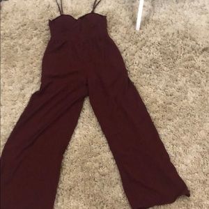 Burgundy jumper let’s definitely for dressing up!